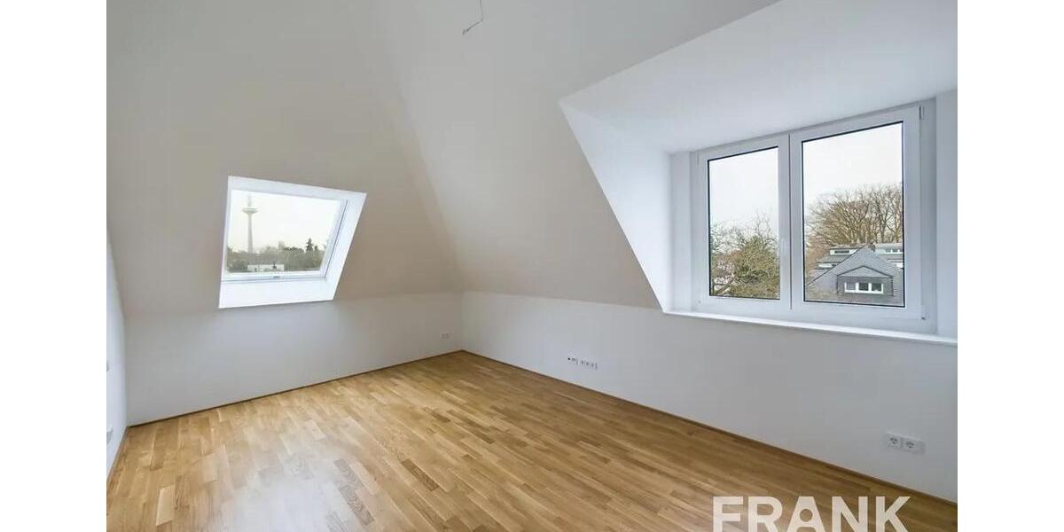 Etagenwohnung Frankfurt am Main Ginnheim - 3 Zimmer, 82 m&sup2;, 1.900&euro; | Angebot:23330566