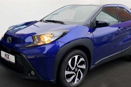 Toyota Aygo (X) 13.078 km 17.500 &euro; Frankfurt 60314
