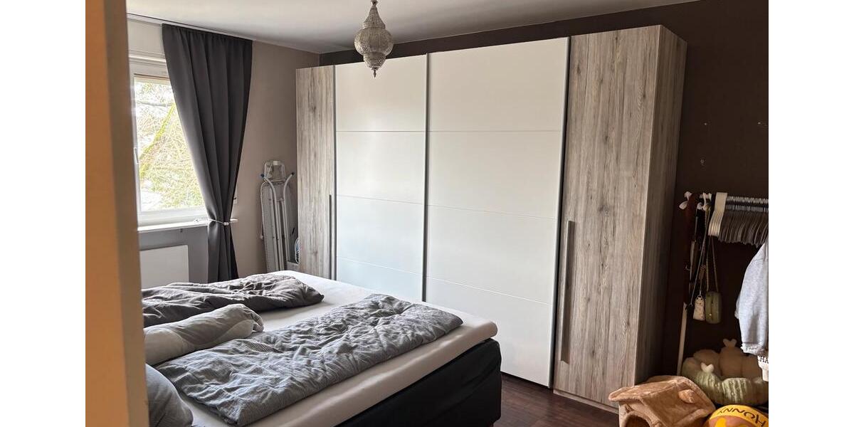 Etagenwohnung Frankfurt am Main Unterliederbach - 3 Zimmer, 75 m&sup2;, 1.375&euro; | Angebot:25853904