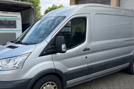 Ford Transit 270.000 km 8.990 &euro; Frankfurt am Main 65933