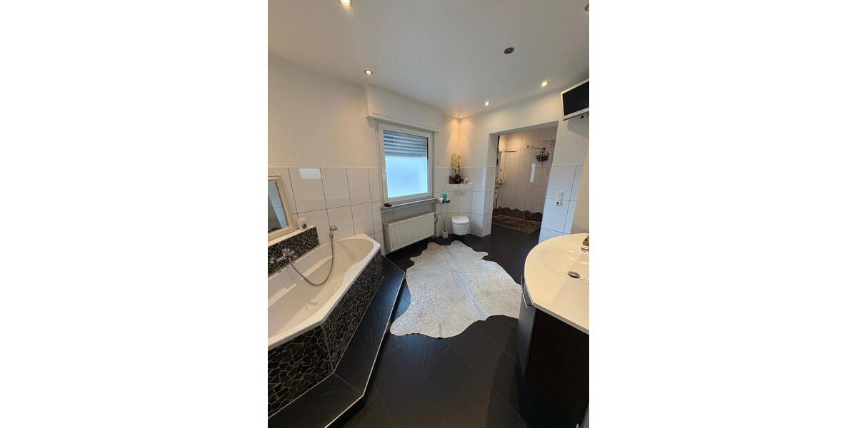 Einfamilienhaus Hanau Groß-Steinheim - 7 Zimmer, 152 m&sup2;, 598.000&euro; | Angebot:25293848