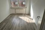 Etagenwohnung Langenselbold - 4 Zimmer, 108 m&sup2;, 970&euro; | Angebot:25431406