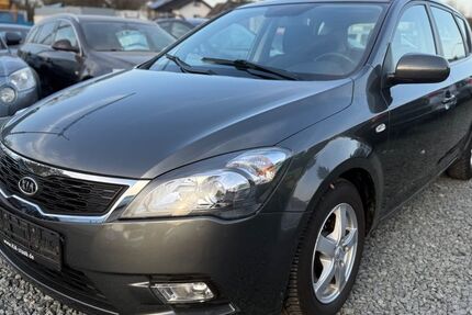 Kia ceed / Ceed 208.990 km 2.750 &euro; Mühlheim am Main 63165