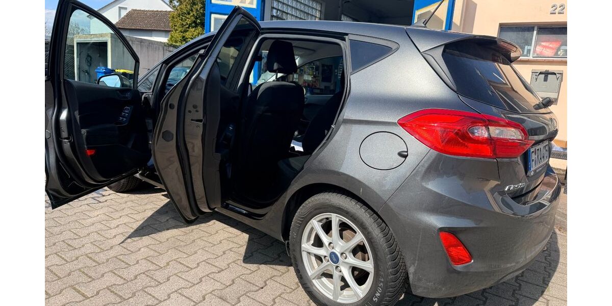 Ford Fiesta 76.000 km 10.490 &euro; Rosbach 61191