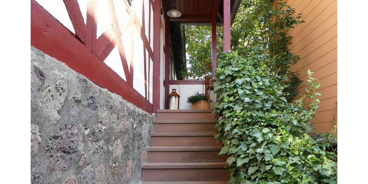 Einfamilienhaus Langenselbold - 6 Zimmer, 141 m&sup2;, 498.000&euro; | Angebot:25777430