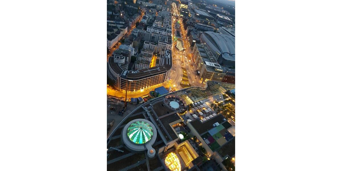 Etagenwohnung Frankfurt am Main Gutleutviertel - 2 Zimmer, 61 m&sup2;, 1.600&euro; | Angebot:25806091