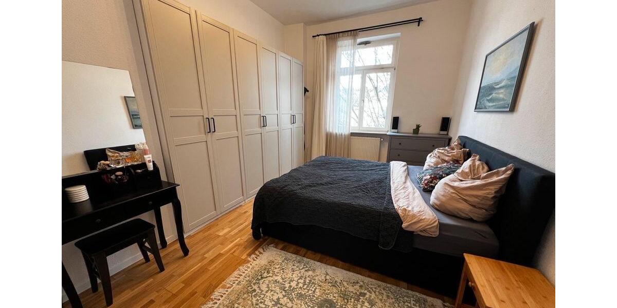 Etagenwohnung Frankfurt am Main Innenstadt - 3 Zimmer, 95 m&sup2;, 2.500&euro; | Angebot:25809532