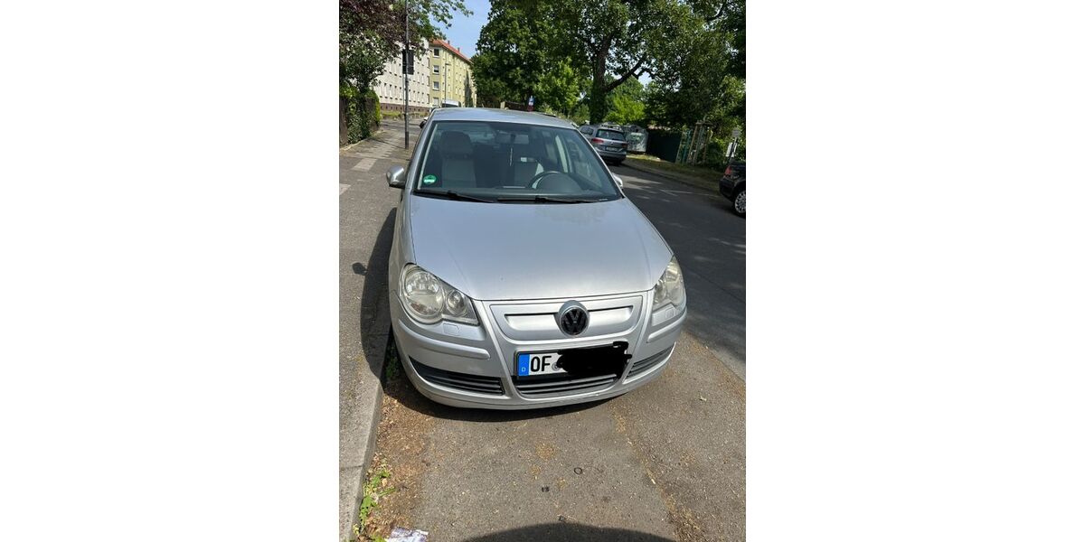 VW Polo 223.427 km 2.499 &euro; Offenbach Am Main 63071