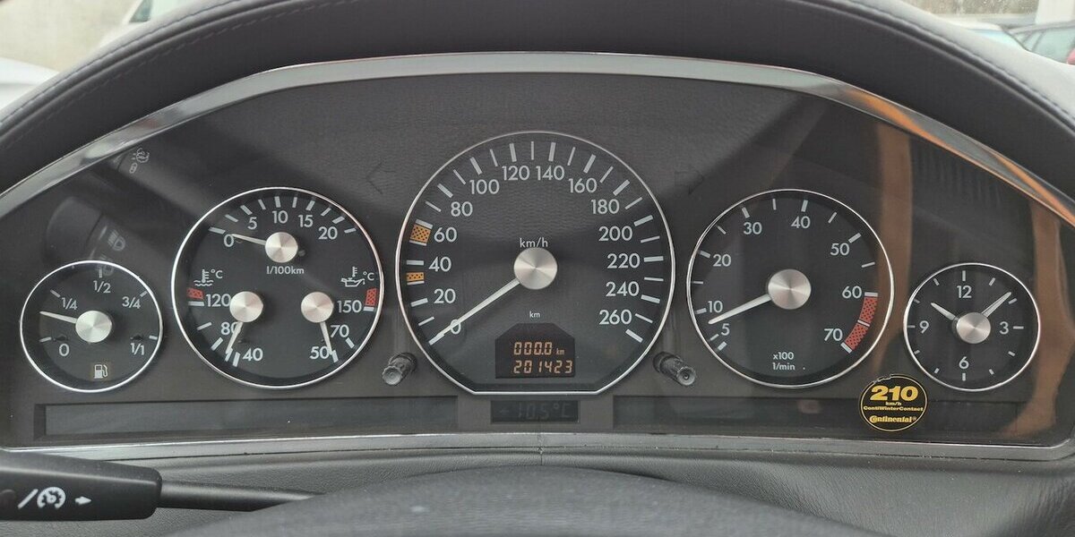 Mercedes-Benz SL 320 Final Edition aus 1.ter. Hand 202.000 km 25.890 &euro; Rodgau 63110