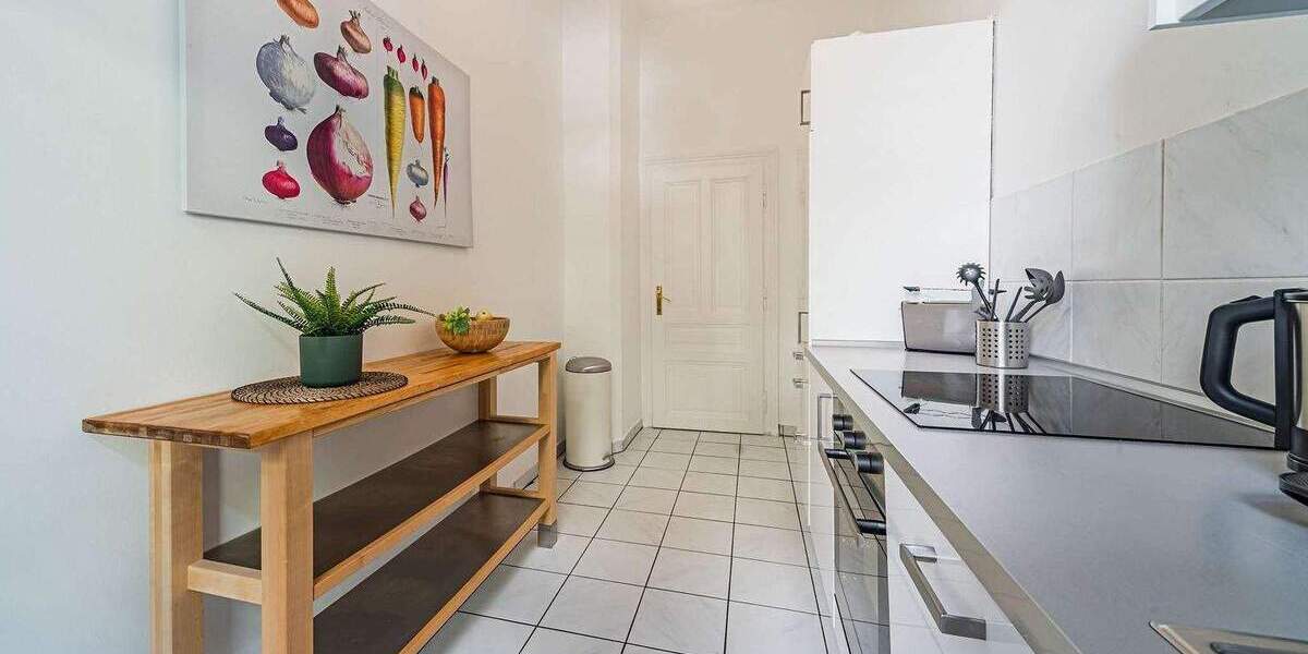 Etagenwohnung Frankfurt am Main Westend-Süd - 2 Zimmer, 67 m&sup2;, 2.460&euro; | Angebot:25661927