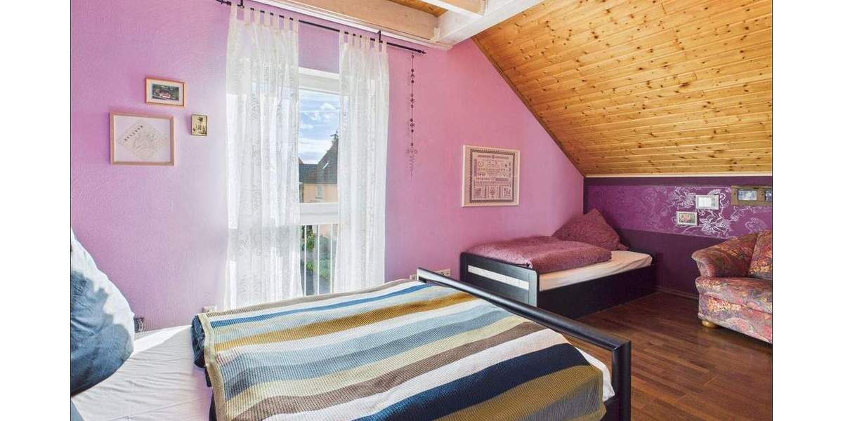 Einfamilienhaus Kahl am Main - 7 Zimmer, 270 m&sup2;, 818.000&euro; | Angebot:25705911