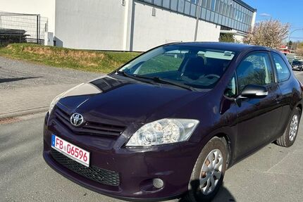 Toyota Auris 180.000 km 3.650 &euro; Friedberg (Hessen) 61169