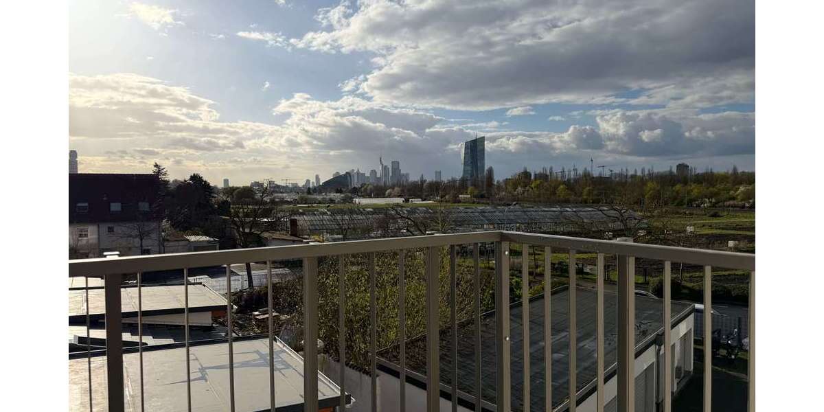 Etagenwohnung Frankfurt am Main Oberrad - 3 Zimmer, 82 m&sup2;, 2.050&euro; | Angebot:26042828