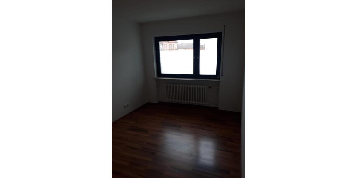 Etagenwohnung Hanau - 3 Zimmer, 82 m&sup2;, 279.000&euro; | Angebot:26644398
