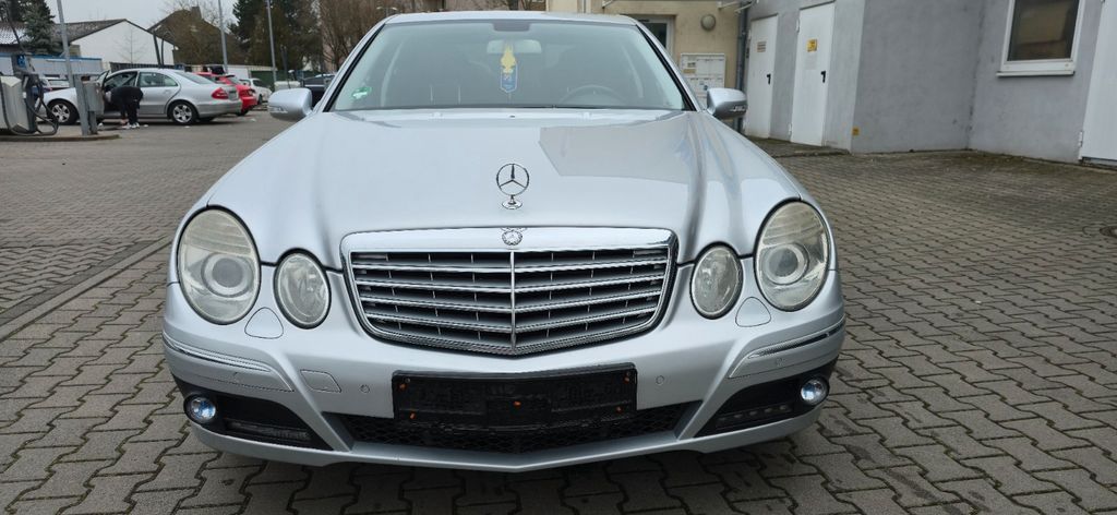 Mercedes-Benz E 280 272.000 km 6.400 &euro; Obertshausen 63179