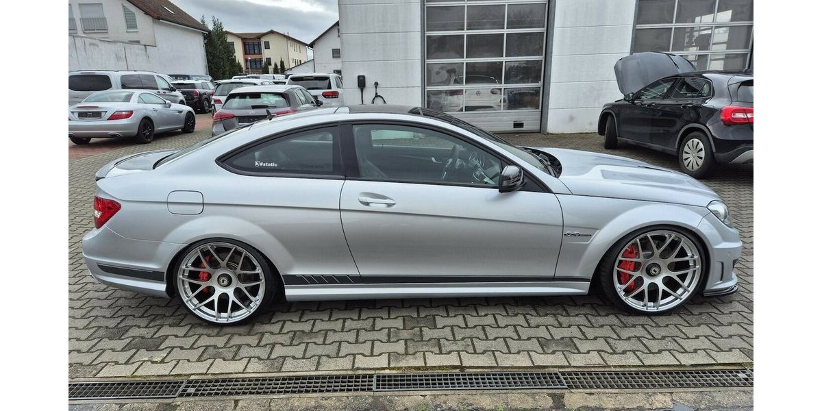 Mercedes-Benz C 63 AMG Coupe Edition 507 Panoramadach 138.000 km 57.900 &euro; Rodgau 63110