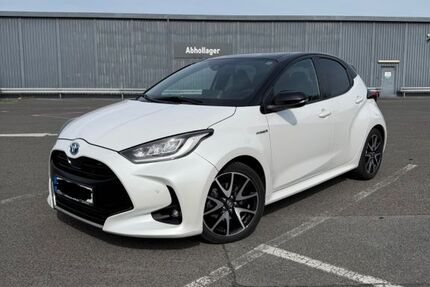 Toyota Yaris 60.000 km 17.990 &euro; Frankfurt am Main 60489