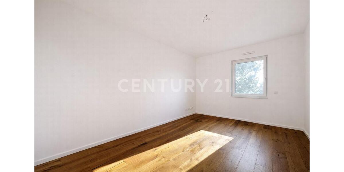 Etagenwohnung Frankfurt am Main Nied - 3 Zimmer, 95 m&sup2;, 1.690&euro; | Angebot:25923807