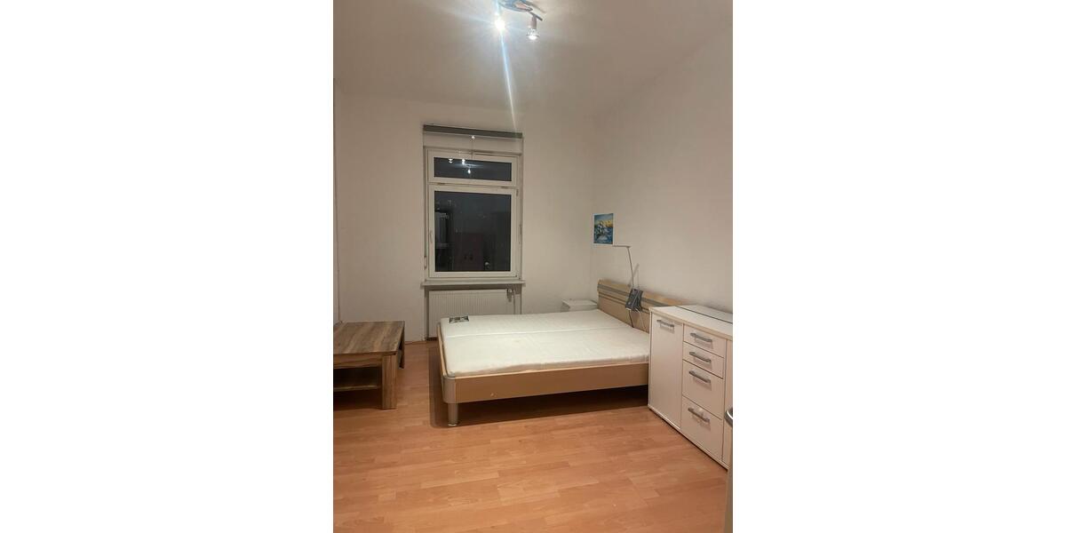 Etagenwohnung Frankfurt am Main Bockenheim - 1 Zimmer, 45 m&sup2;, 950&euro; | Angebot:24813650
