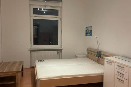 Wohnung Frankfurt am Main Bockenheim - 1 Zimmer, 45 m&sup2;, 950&euro; | Angebot:24813650