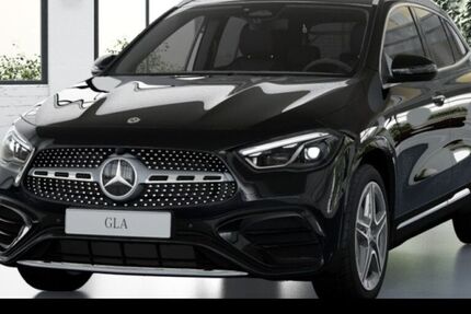 Mercedes-Benz GLA 200 14.000 km 42.250 &euro; Frankfurt 60488