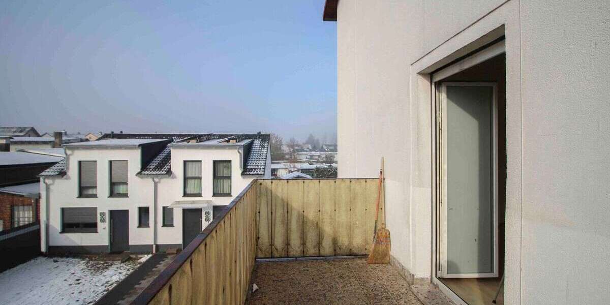 Etagenwohnung Hanau Großauheim - 6 Zimmer, 126 m&sup2;, 289.000&euro; | Angebot:25648578