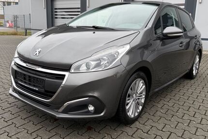 Peugeot 208 99.312 km 5.199 &euro; Offenbach am Main 63067