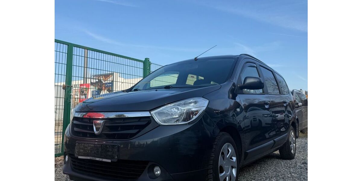 Dacia Lodgy 227.000 km 3.390 &euro; Frankfurt am Main 60486