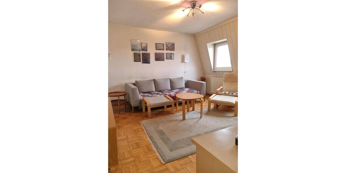 Dachgeschoßwohnung Frankfurt am Main Nord-West - 3 Zimmer, 62 m&sup2;, 360.000&euro; | Angebot:26056323