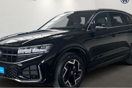 VW Touareg 30.935 km 61.990 &euro; Aschaffenburg 63741