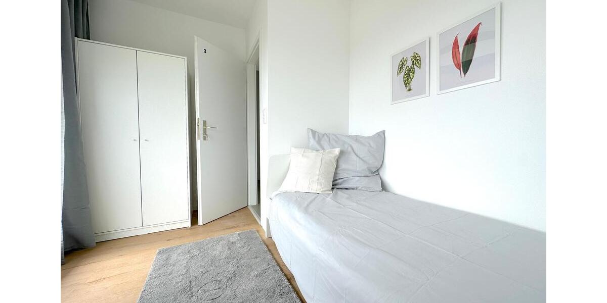 Etagenwohnung Frankfurt am Main Sachsenhausen Süd - 1 Zimmer, 10 m&sup2;, 545&euro; | Angebot:25368970