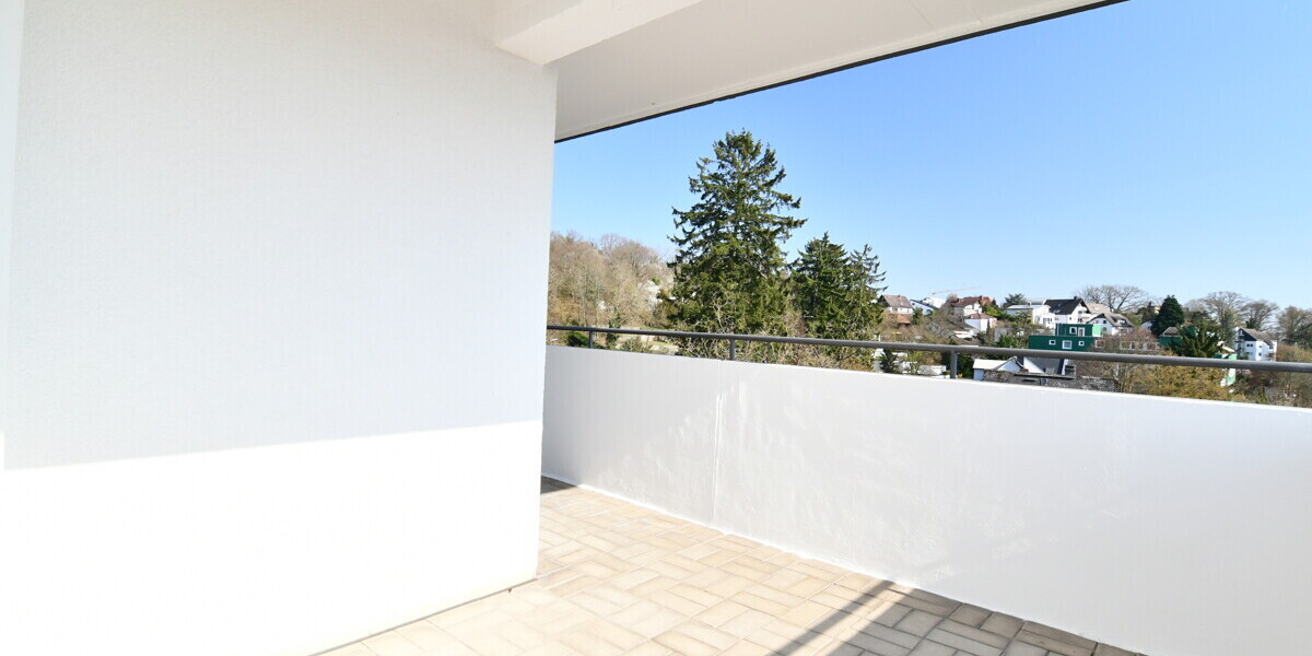 Top geschnittene 4 Zi Whg mit Lift nahe dem Kurpark - Etagenwohnung Bad Soden am Taunus | Angebot:26987424