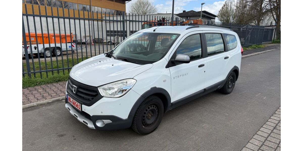 Dacia Lodgy 231.900 km 4.900 &euro; Hanau 63452