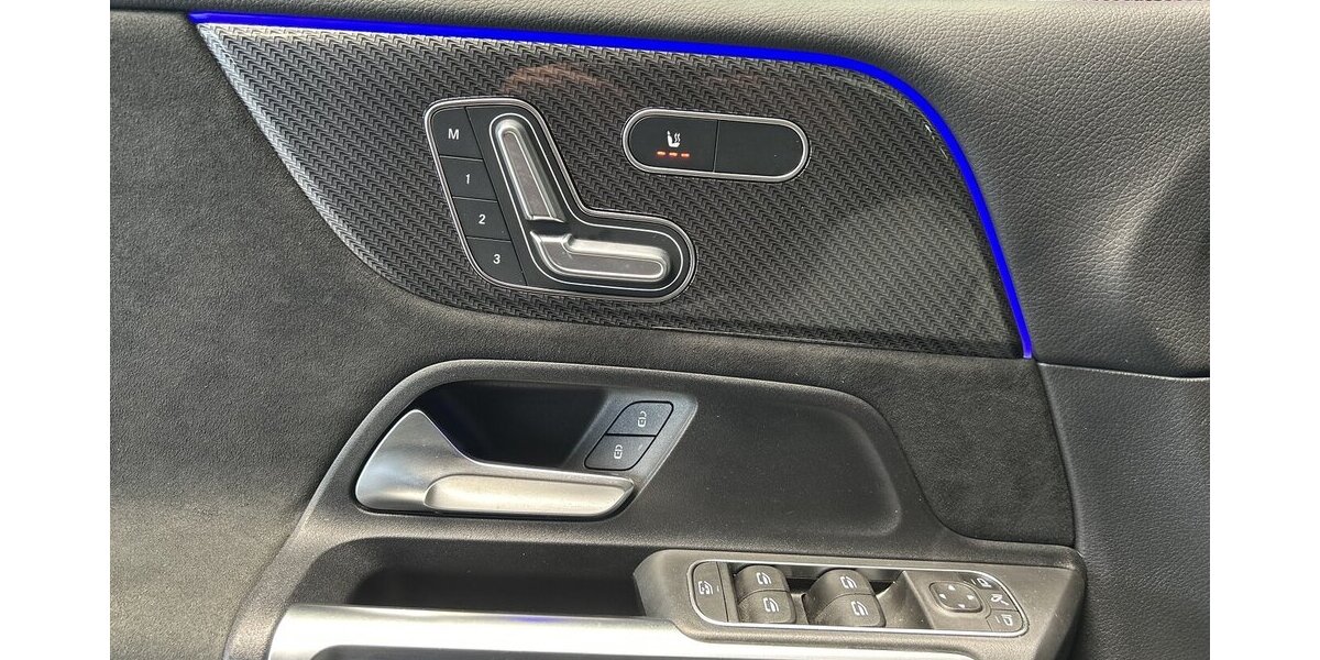 Mercedes-Benz GLB 35 AMG 4M BURMESTER- PANO- STANDHEIZUNG- AHK 31.795 km 55.849 &euro; Groß-Umstadt 64823