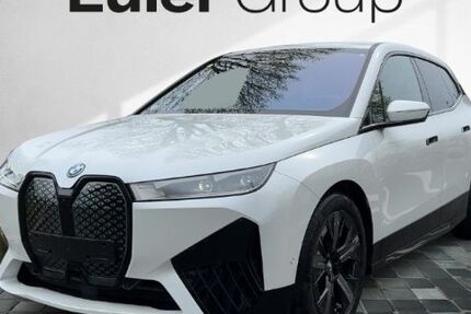 BMW iX 44.787 km 54.999 &euro; Frankfurt 60314