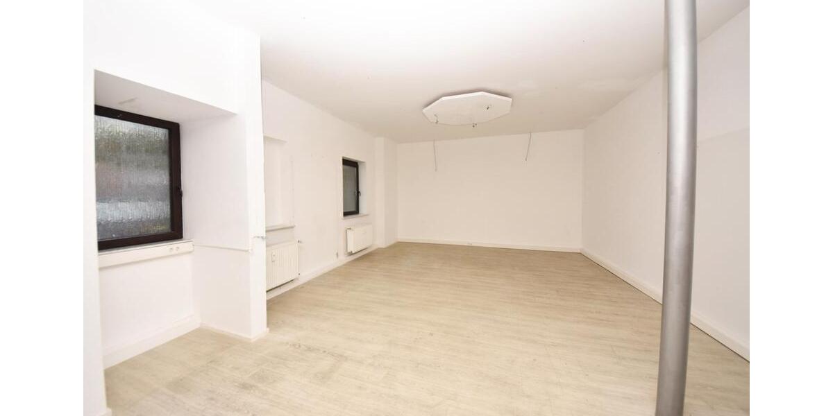 Gewerbeobjekt Aschaffenburg Österreicher Kolonie - 2.000&euro; | Angebot:23706271