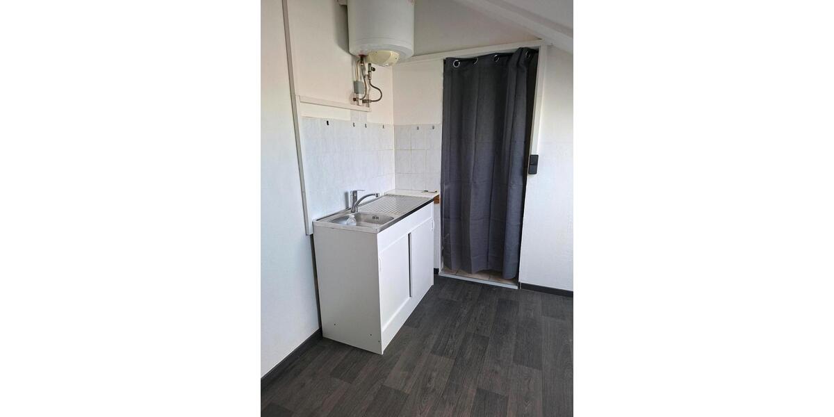 Dachgeschoßwohnung Langenselbold - 1 Zimmer, 20 m&sup2;, 430&euro; | Angebot:25922281