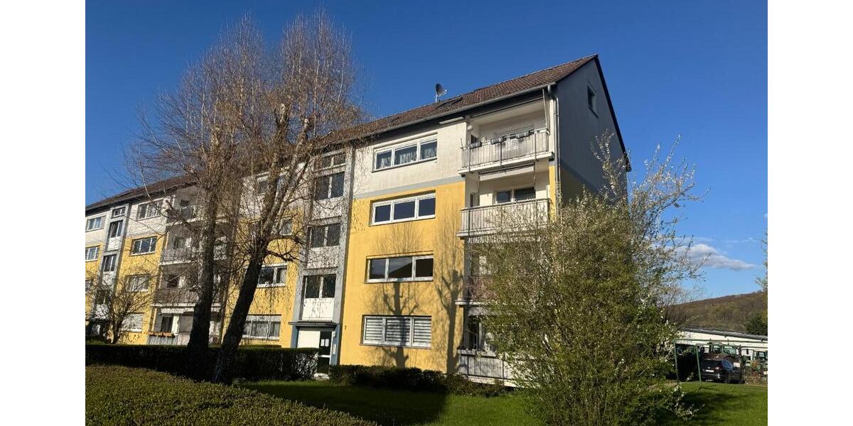 Etagenwohnung Altenstadt - 4 Zimmer, 100 m&sup2;, 1.000&euro; | Angebot:26001613