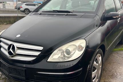 Mercedes-Benz B 200 270.000 km 1.200 &euro; Büdingen 63654