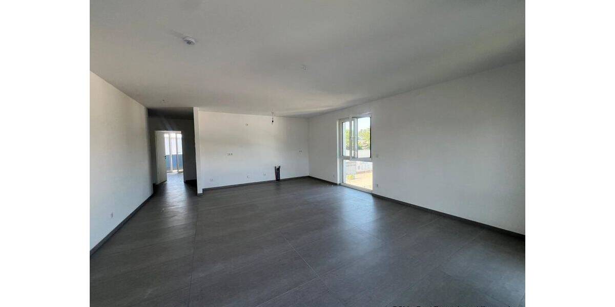 Etagenwohnung Mühlheim - 3 Zimmer, 85 m&sup2;, 1.350&euro; | Angebot:26358377