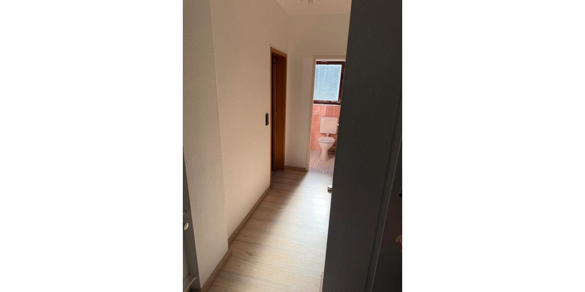 Etagenwohnung Rödermark - 3 Zimmer, 100 m&sup2;, 1.150&euro; | Angebot:27583823