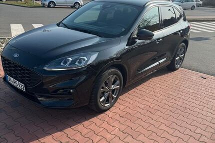 Ford Kuga 50.000 km 21.999 &euro; Bad Soden am Taunus 65812