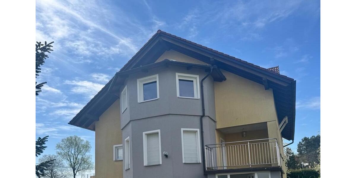Einfamilienhaus Friedberg (Hessen) - 6 Zimmer, 250 m&sup2;, 400.000&euro; | Angebot:26052883