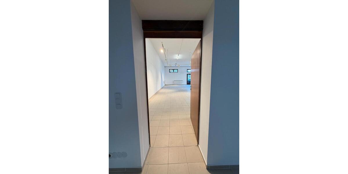 Gewerbeobjekt Oberursel (Taunus) - 3.000&euro; | Angebot:26378169