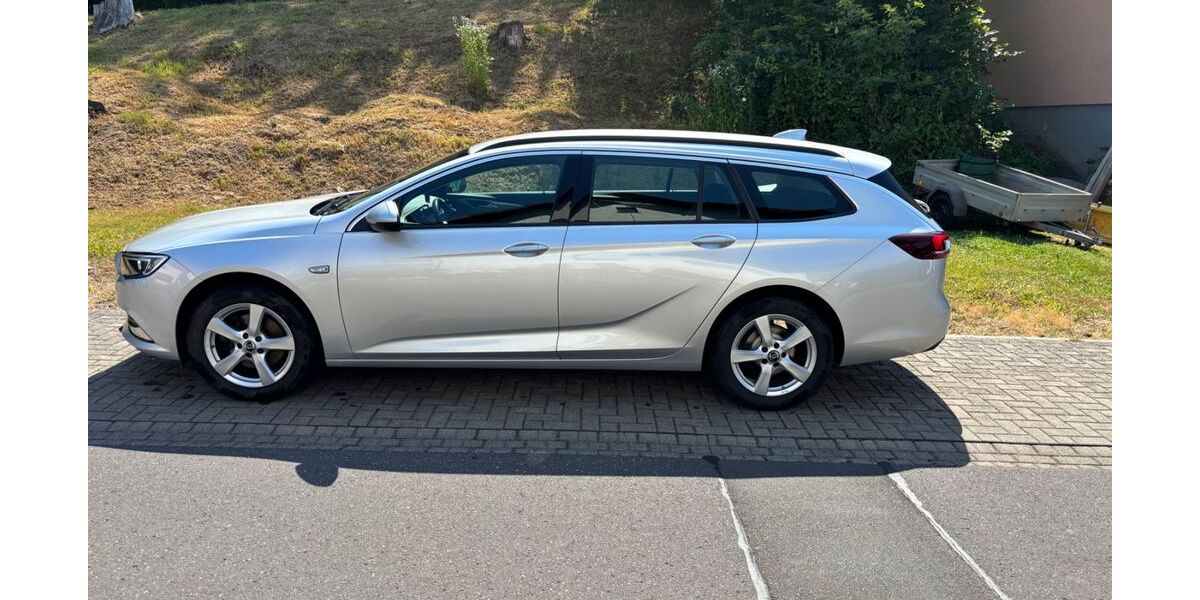 Opel Insignia 149.000 km 11.800 &euro; Ortenberg 63683
