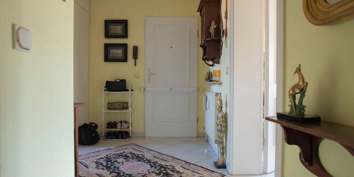 Etagenwohnung Steinbach (Taunus) - 3 Zimmer, 79 m&sup2;, 325.000&euro; | Angebot:26017481