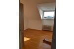 Dachgeschoßwohnung Frankfurt am Main Nord-Ost - 2 Zimmer, 35 m&sup2;, 900&euro; | Angebot:26004085