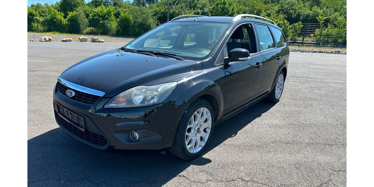 Ford Focus 145.000 km 3.490 &euro; Karben 61184