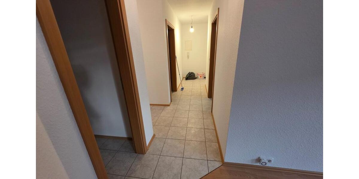 Etagenwohnung Karben - 3 Zimmer, 86 m&sup2;, 850&euro; | Angebot:25515620