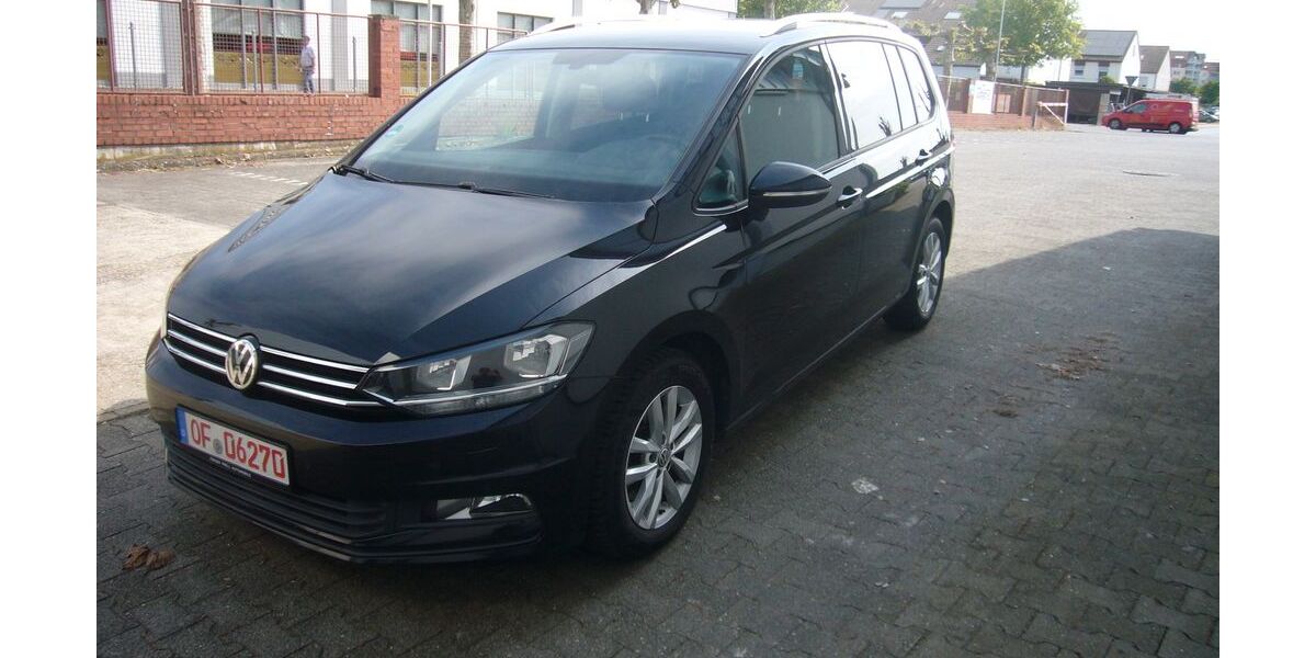 VW Touran 118.000 km 12.499 &euro; Langen 63225